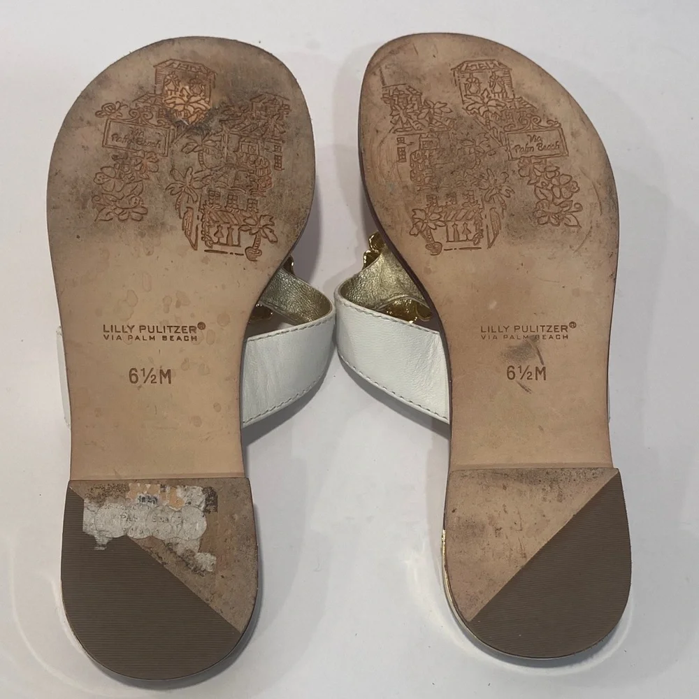 Lilly Pulitzer White Sandals with Pink Floral Accent - Picture 8 of 8